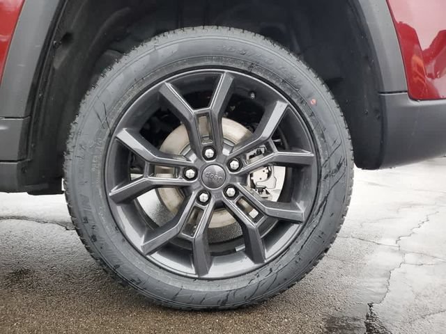 New 2025 Jeep Grand Cherokee Limited AWD/4WD image 9