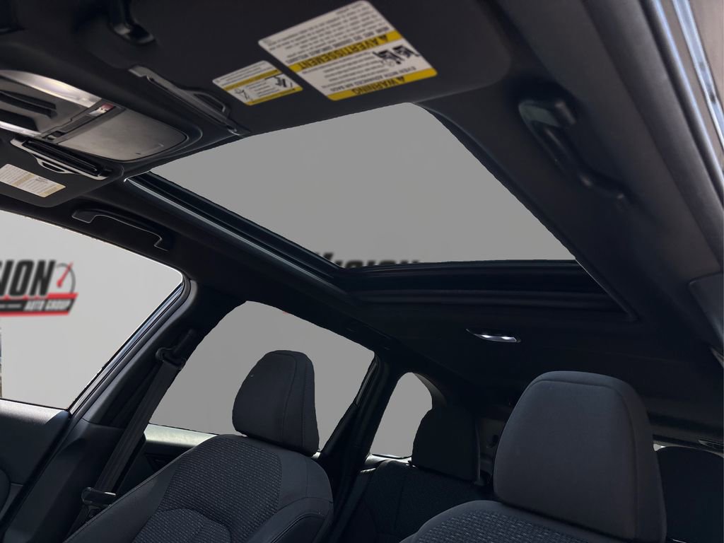 Used 2025 Subaru Forester Premium AWD/4WD image 19