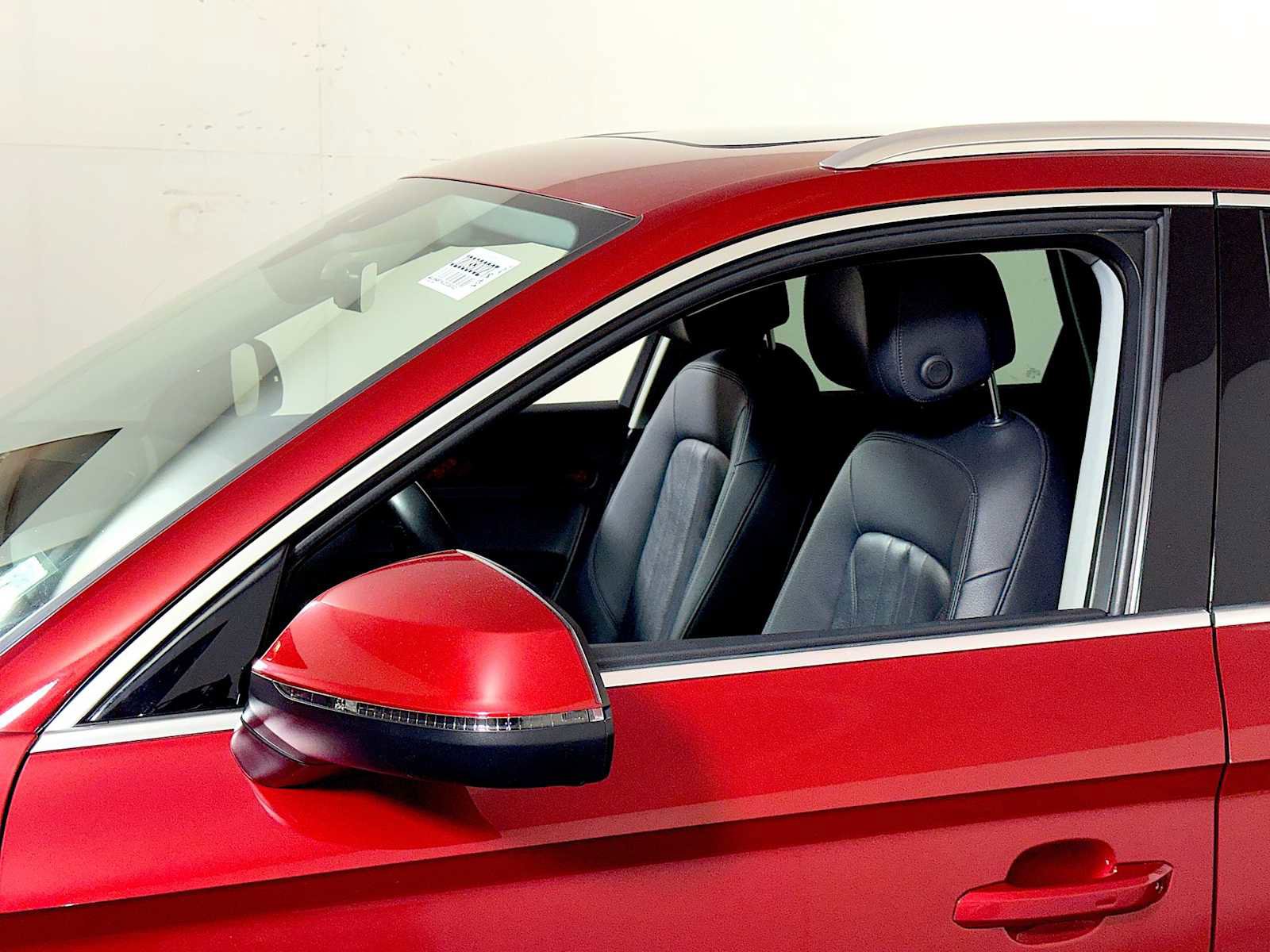 Used 2018 Audi Q5 2.0T Premium Plus image 29