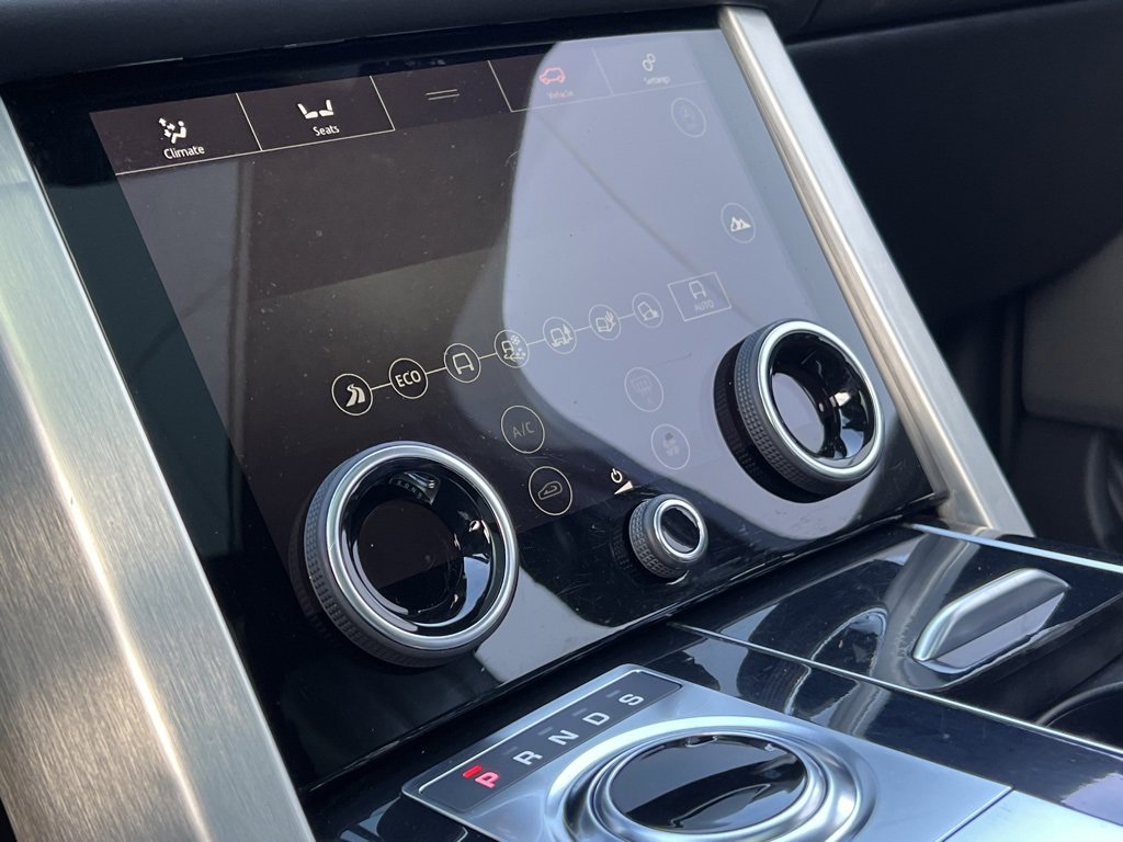 Used 2019 Land Rover Range Rover Long Wheelbase Supercharged image 28