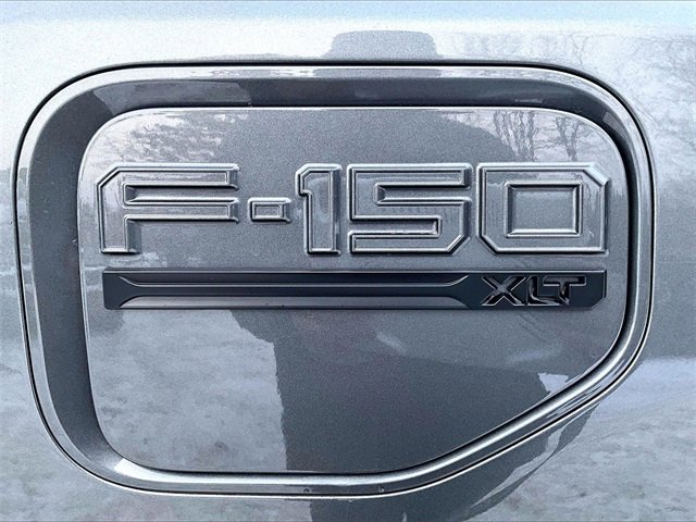 Used 2023 Ford F150 Lightning XLT image 8