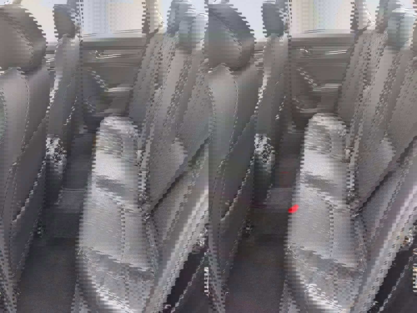 Certified 2018 Honda Accord EX-L image 11