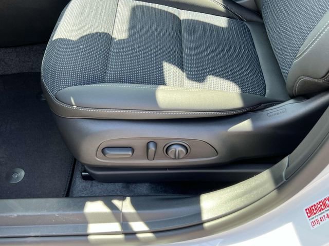 New 2025 Buick Envista Preferred w/ Convenience I Package image 18