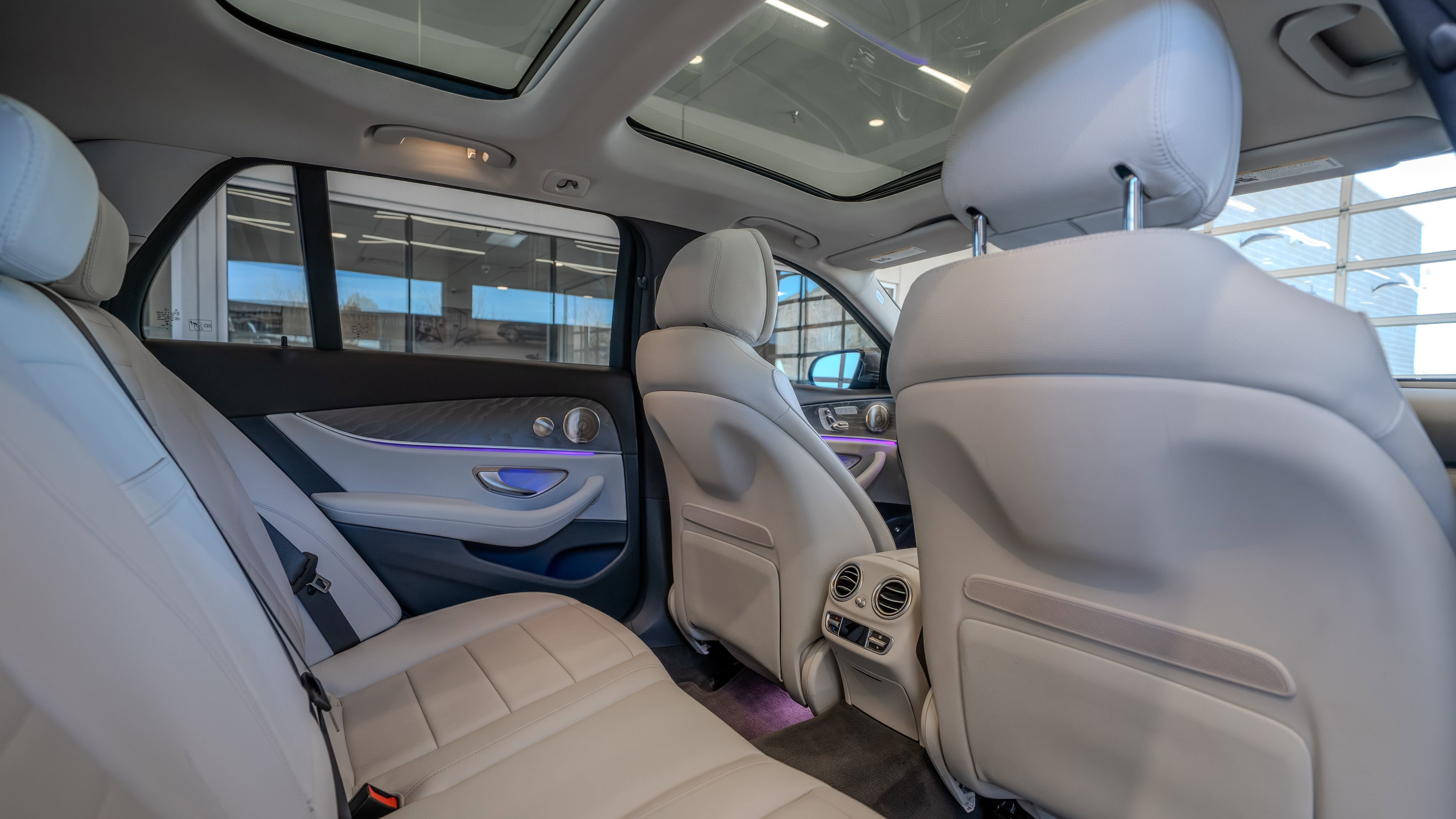 Used 2021 Mercedes-Benz E 450 4MATIC All-Terrain Wagon image 28