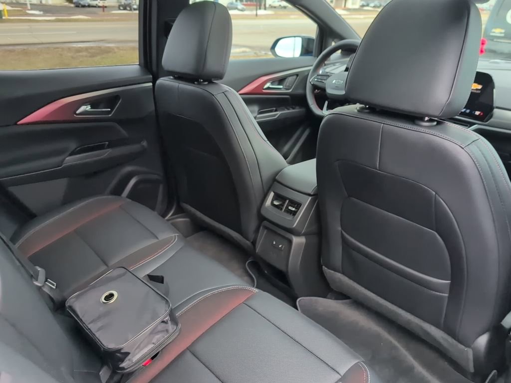 New 2026 Chevrolet Equinox EV RS image 26