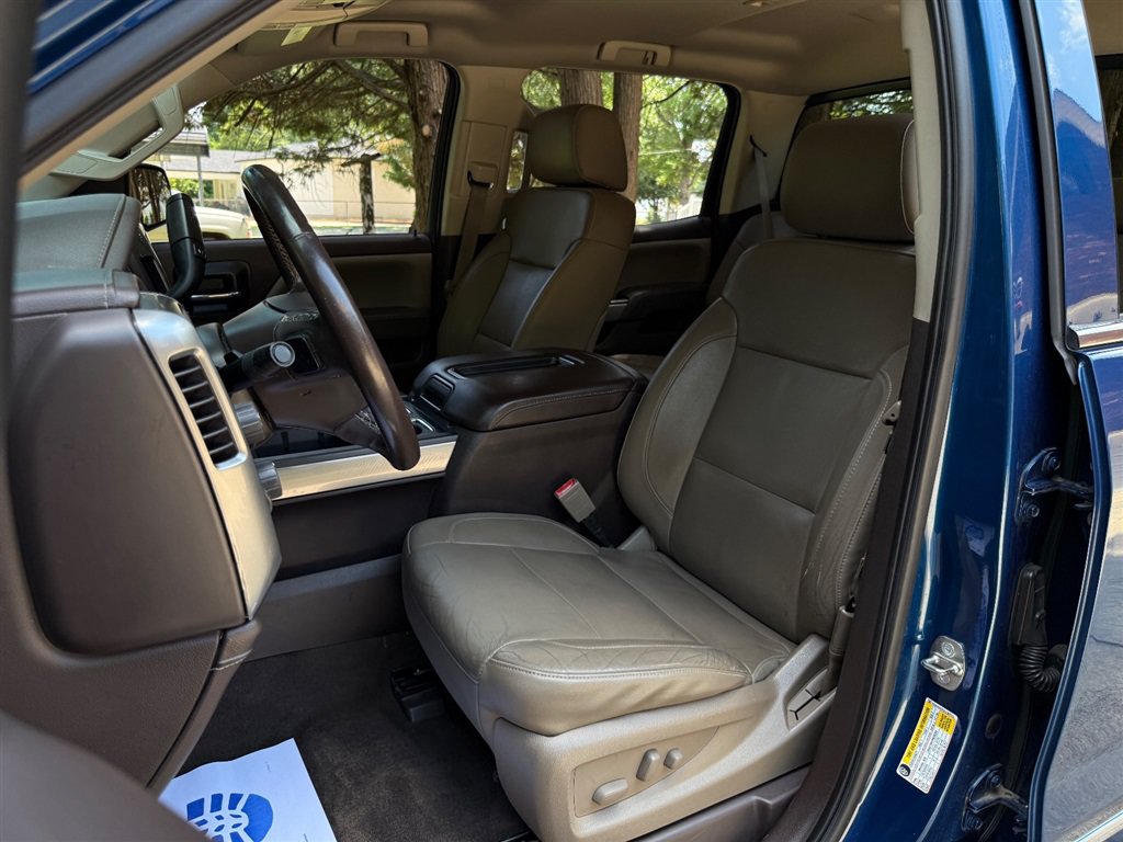 Used 2015 Chevrolet Silverado 1500 LTZ Z71 w/ LTZ Plus Package AWD/4WD image 50