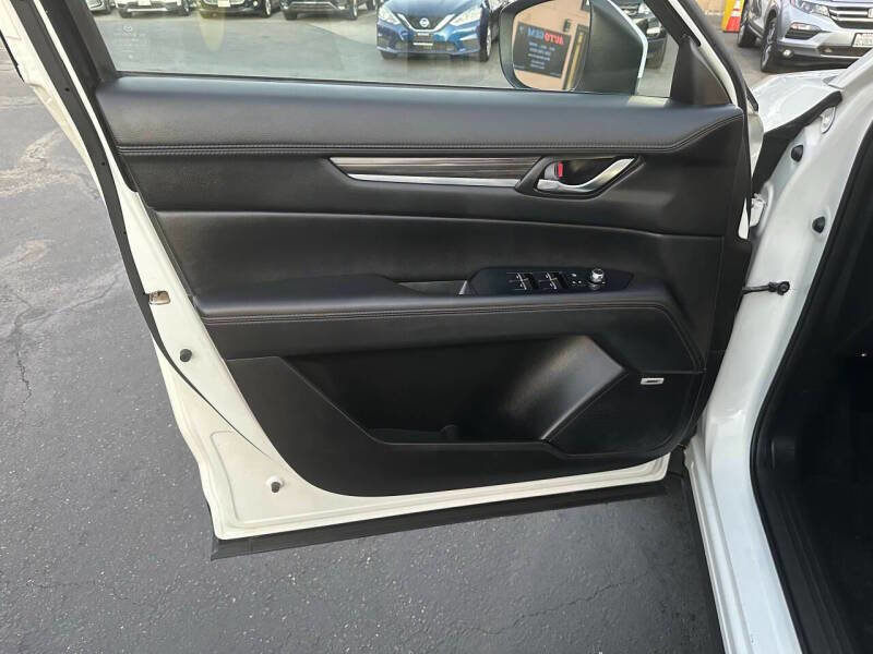 Used 2018 MAZDA CX-5 Grand Touring w/ Premium Package image 12