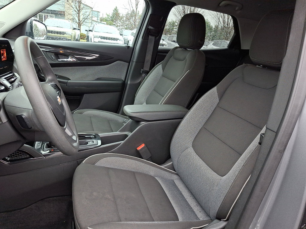 Used 2025 Chevrolet TrailBlazer LT image 24