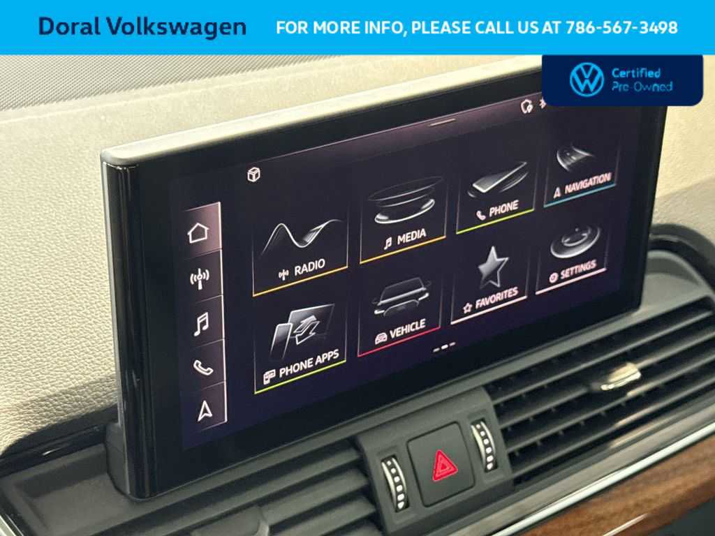 Used 2023 Audi Q5 2.0T Premium w/ Convenience Package image 18