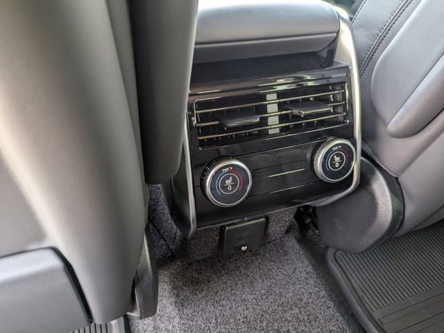 New 2026 Land Rover Range Rover SE image 13