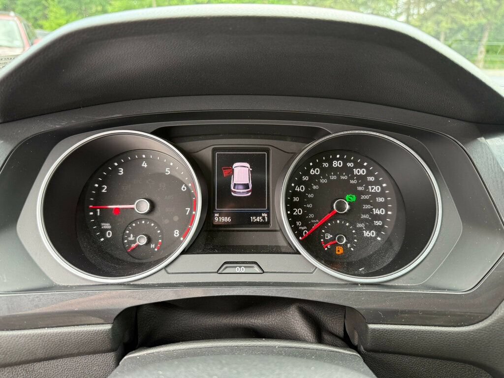 Used 2020 Volkswagen Tiguan S AWD/4WD image 28