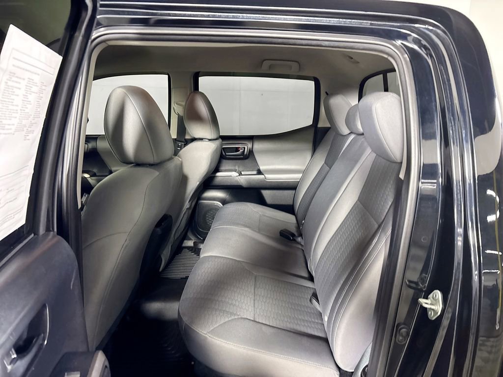 Used 2019 Toyota Tacoma SR5 image 18