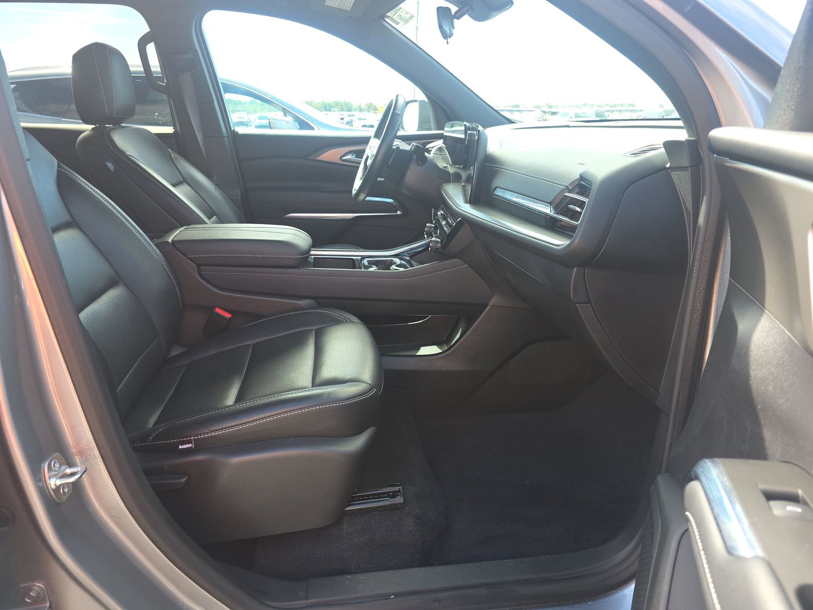 Certified 2025 Chevrolet Traverse LT image 15