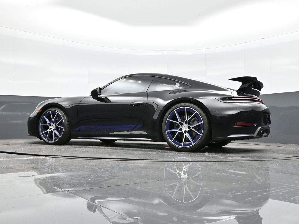 Used 2025 Porsche 911 Carrera T image 35
