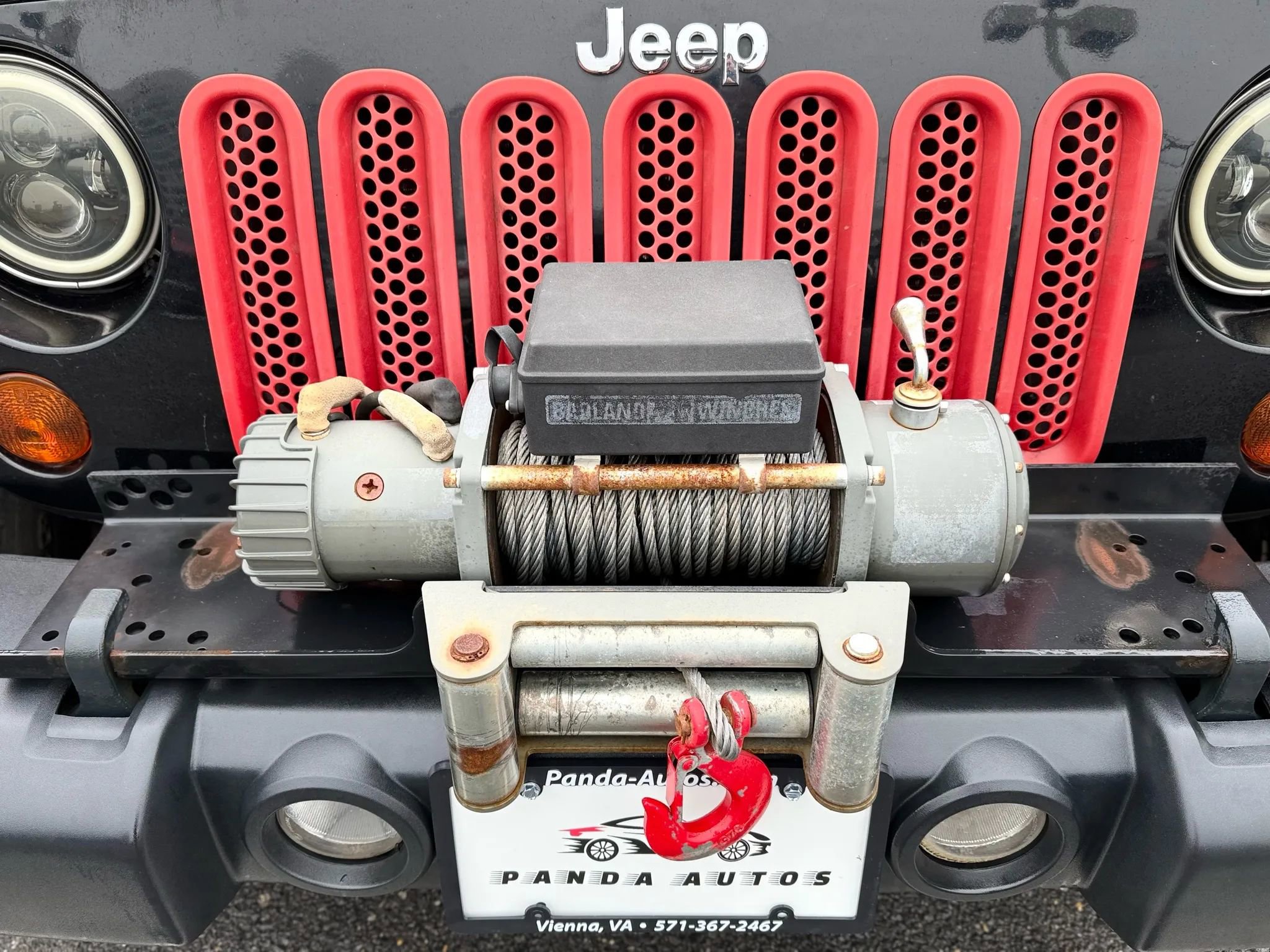 Used 2011 Jeep Wrangler Sport image 23