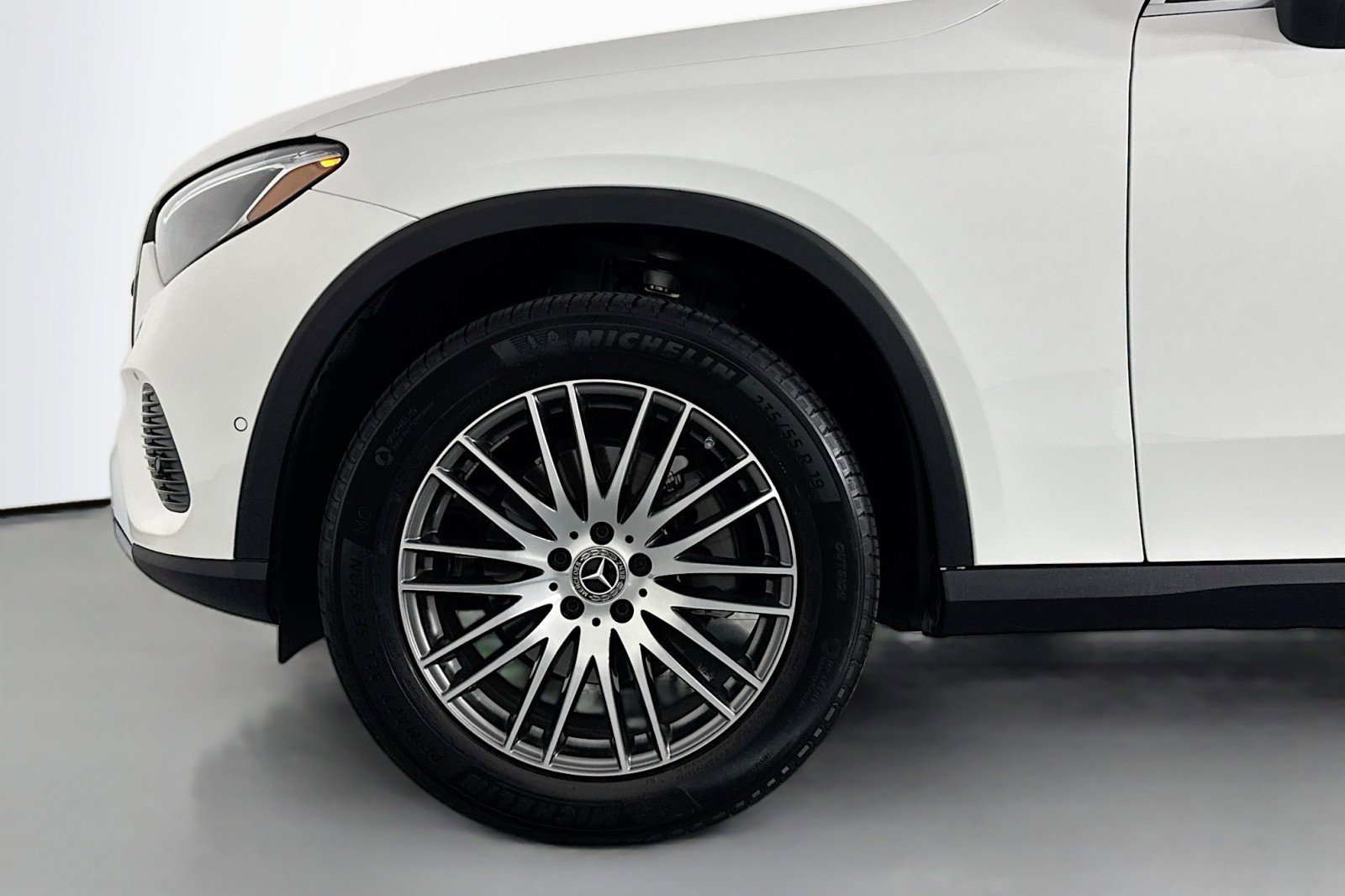 Certified 2026 Mercedes-Benz GLC 300 image 9