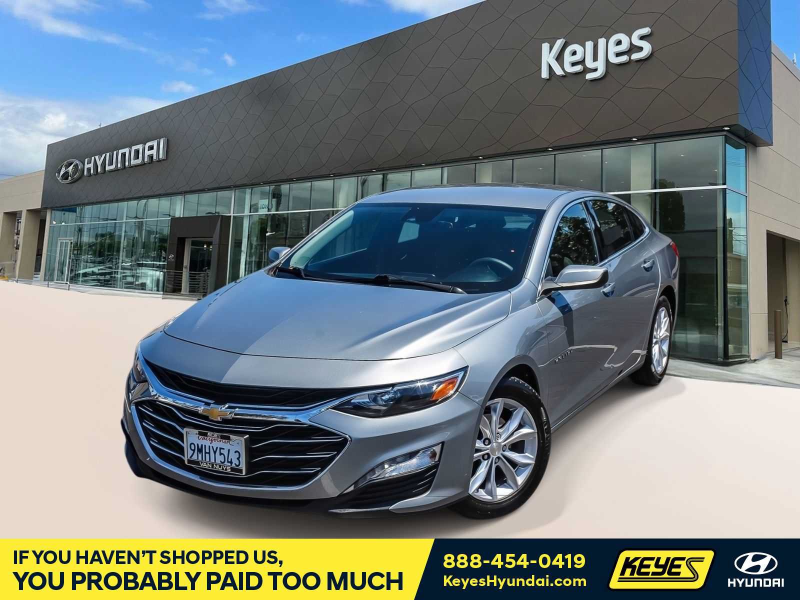 Used 2024 Chevrolet Malibu LT FWD image 1