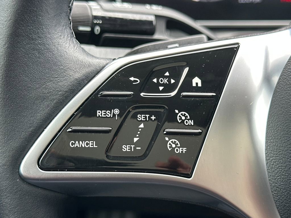 Certified 2024 Mercedes-Benz C 300 4MATIC Sedan image 20