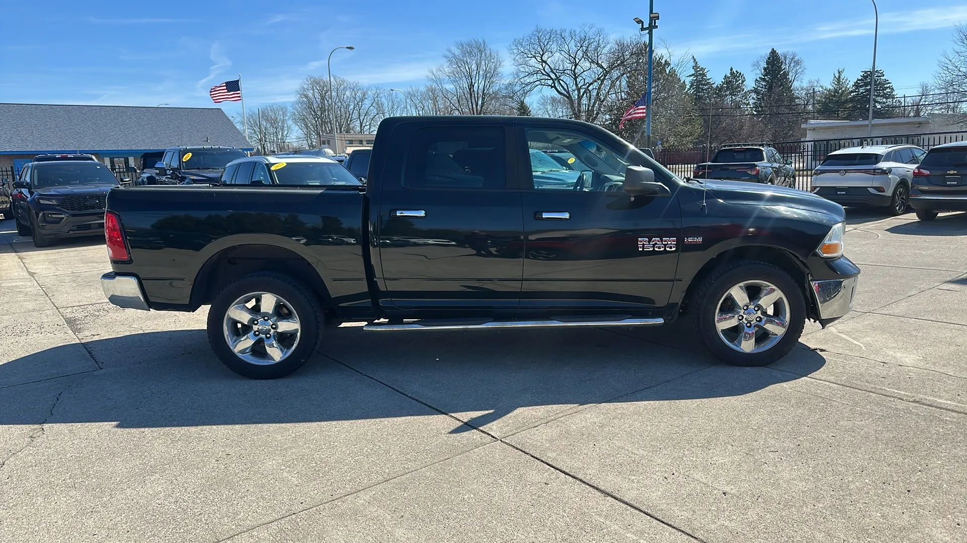Used 2016 RAM 1500 Big Horn image 4