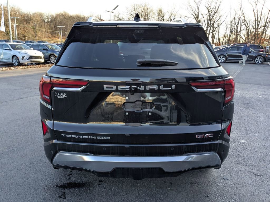 New 2026 GMC Terrain Denali w/ LPO, Floor Liner Package image 5