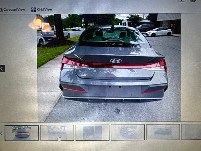 Used 2024 Hyundai Elantra SEL FWD image 12