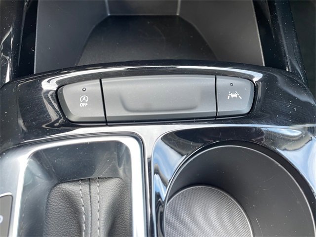 Used 2025 Chevrolet Trax LT w/ LT Convenience Package image 26