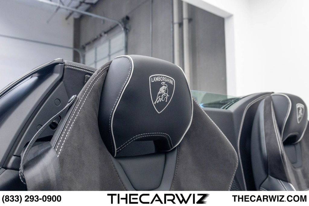 Used 2024 Lamborghini Huracan EVO AWD/4WD image 77