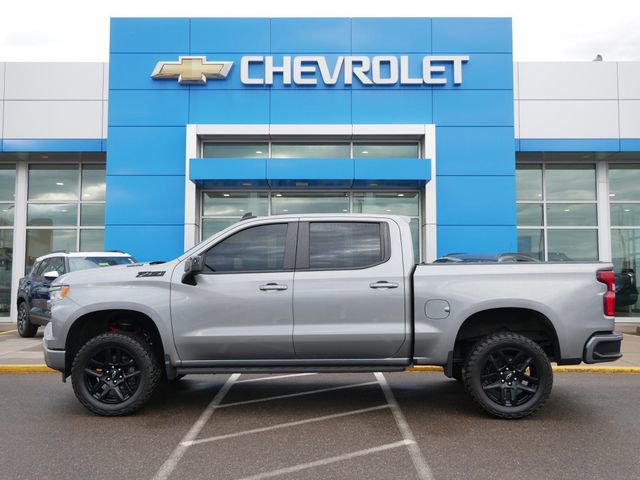 Used 2023 Chevrolet Silverado 1500 RST image 4