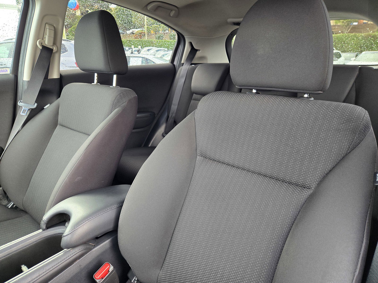 Used 2016 Honda HR-V EX image 16