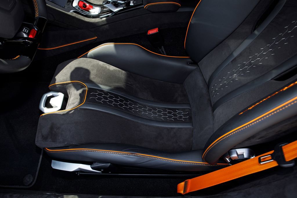 Used 2023 Lamborghini Huracan Sterrato image 17