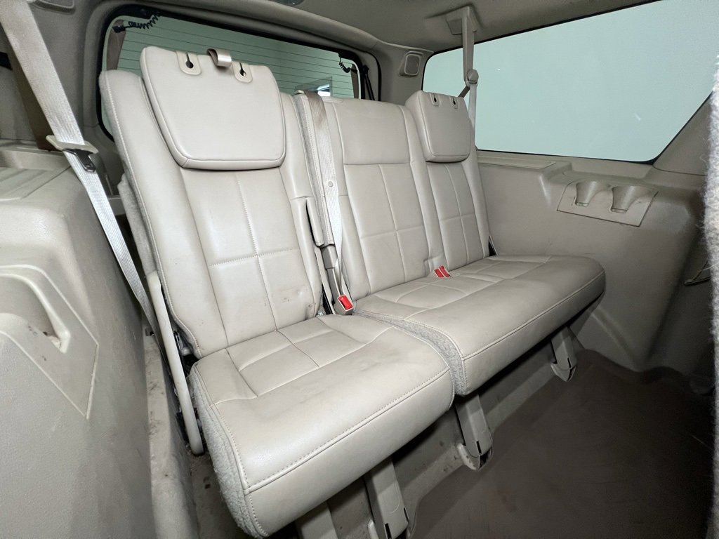 Used 2008 Lincoln Navigator L 4WD image 9