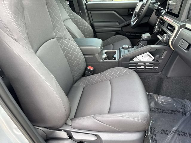 Used 2026 Toyota Tacoma SR5 AWD/4WD image 12
