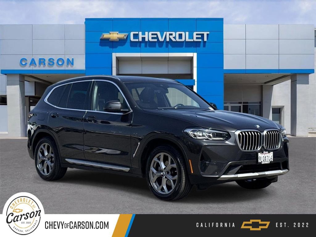 Used 2024 BMW X3 sDrive30i image 1