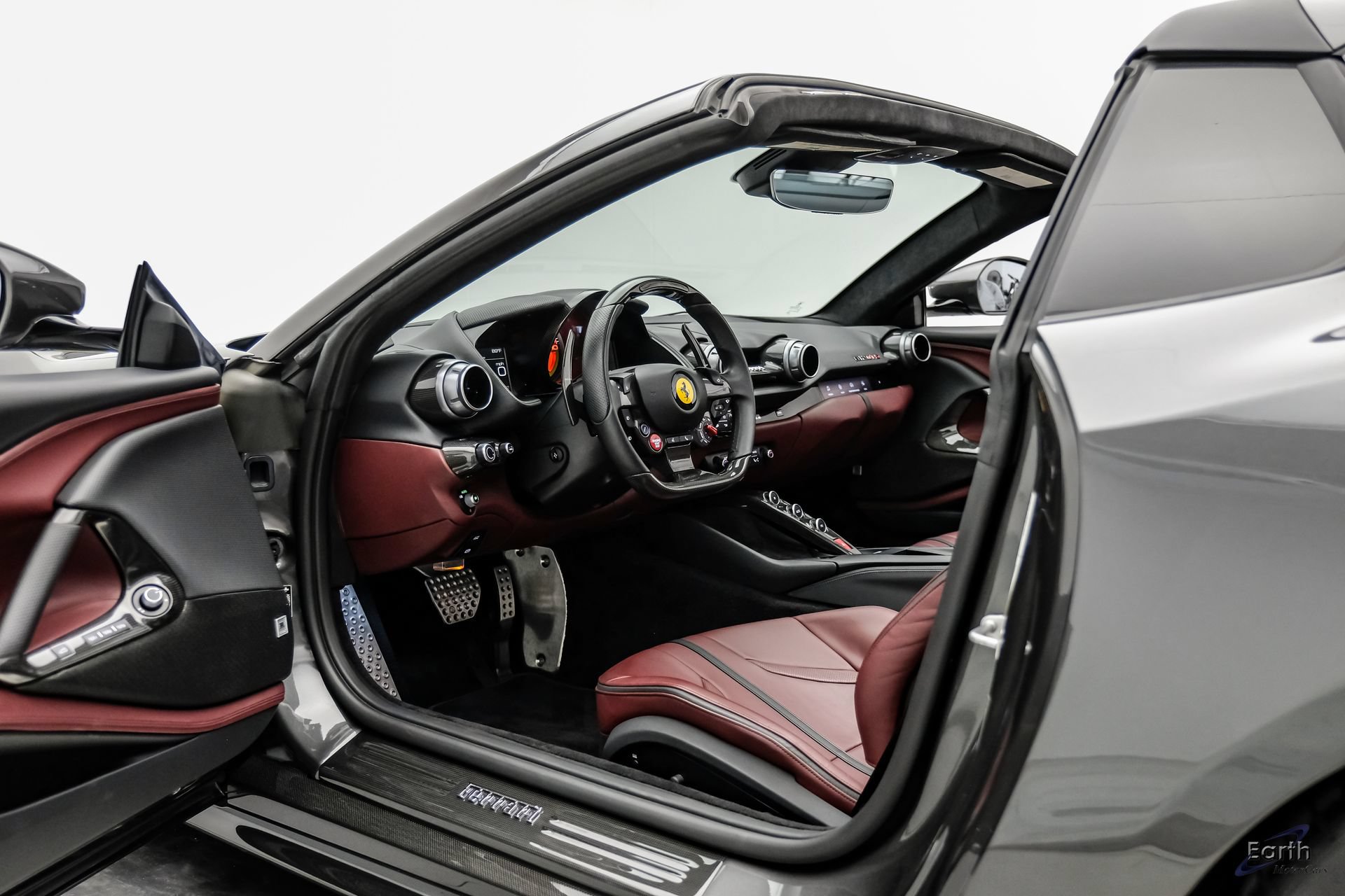 Used 2023 Ferrari 812 GTS RWD image 43