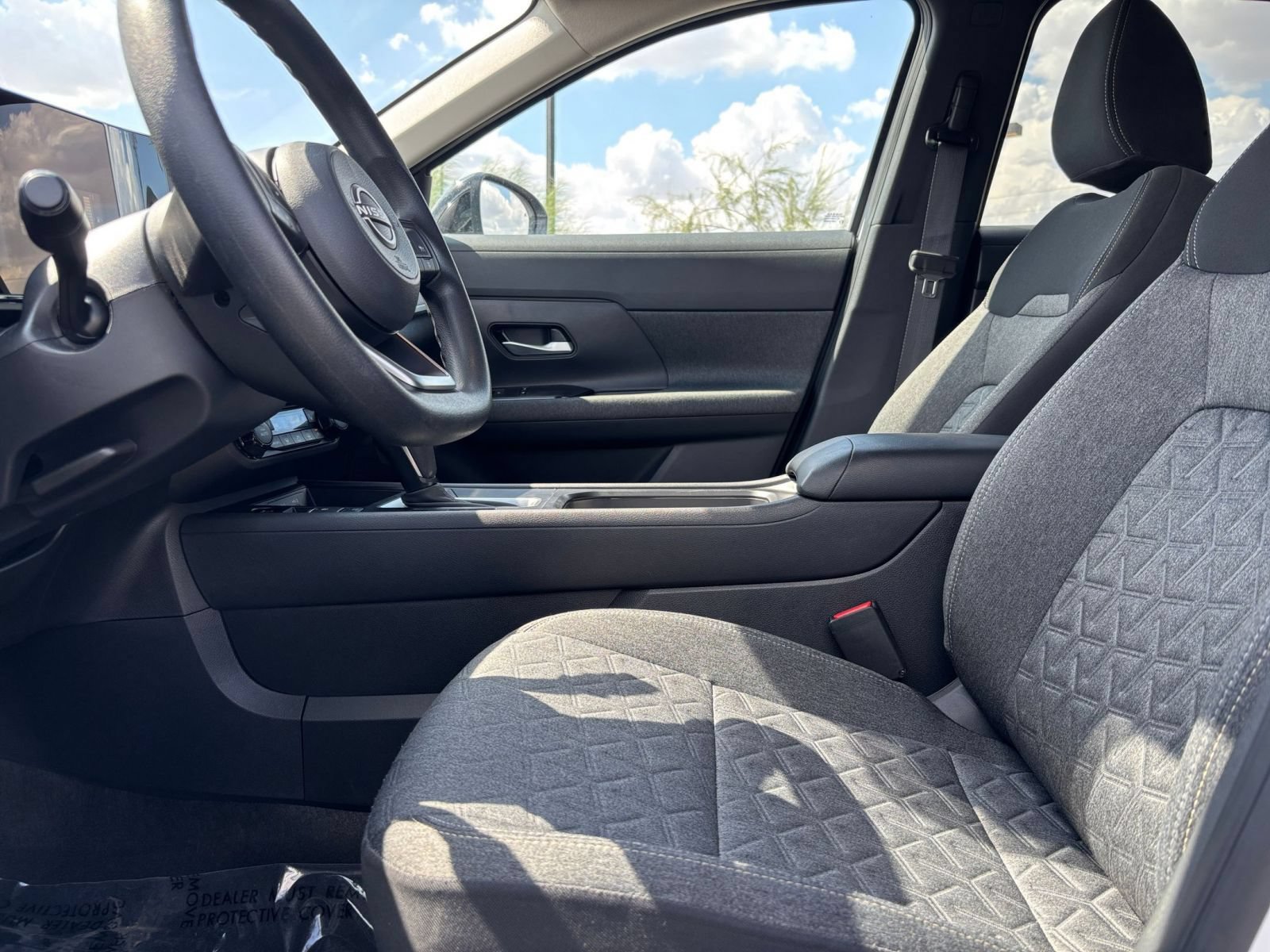 Used 2026 Nissan Kicks SV w/ Cold Weather Package AWD/4WD image 25