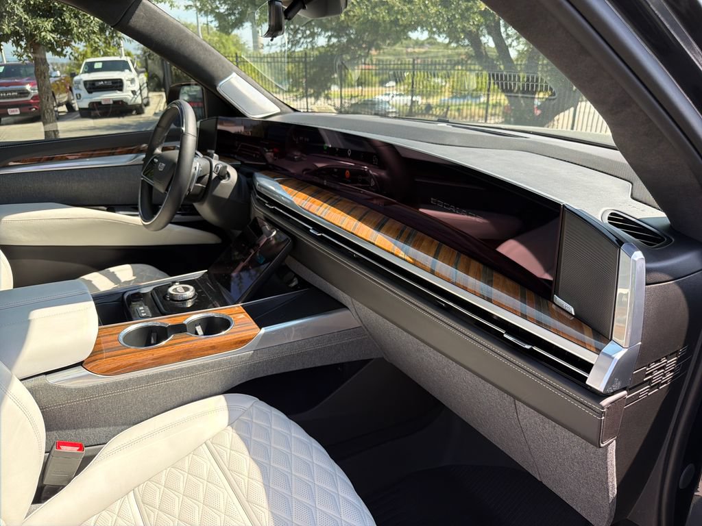 Used 2025 Cadillac Escalade Sport Platinum AWD/4WD image 43