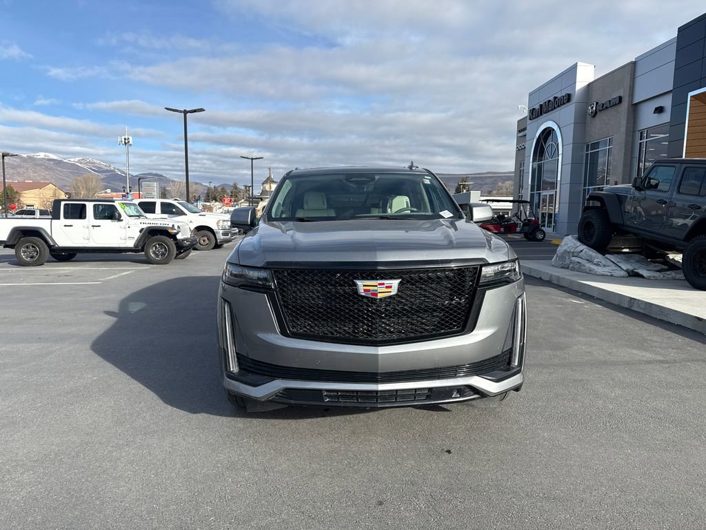 Used 2022 Cadillac Escalade Sport Platinum w/ Heavy-Duty Trailer Package image 5