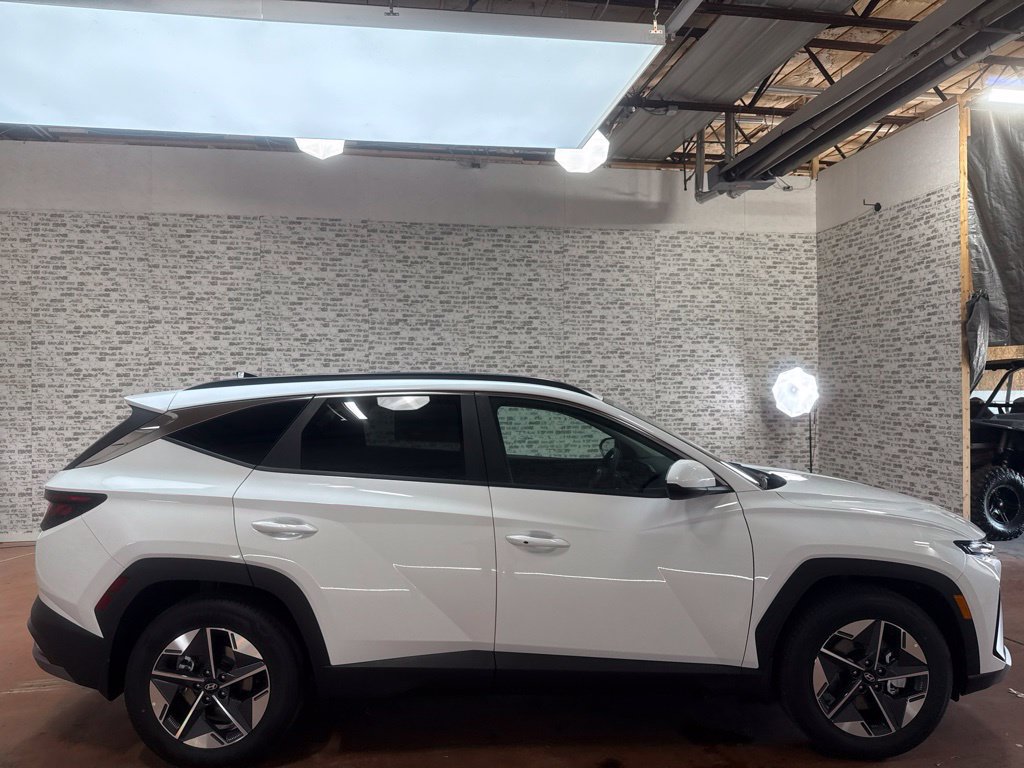 New 2026 Hyundai Tucson SEL w/ Tow & Go Package FWD image 8
