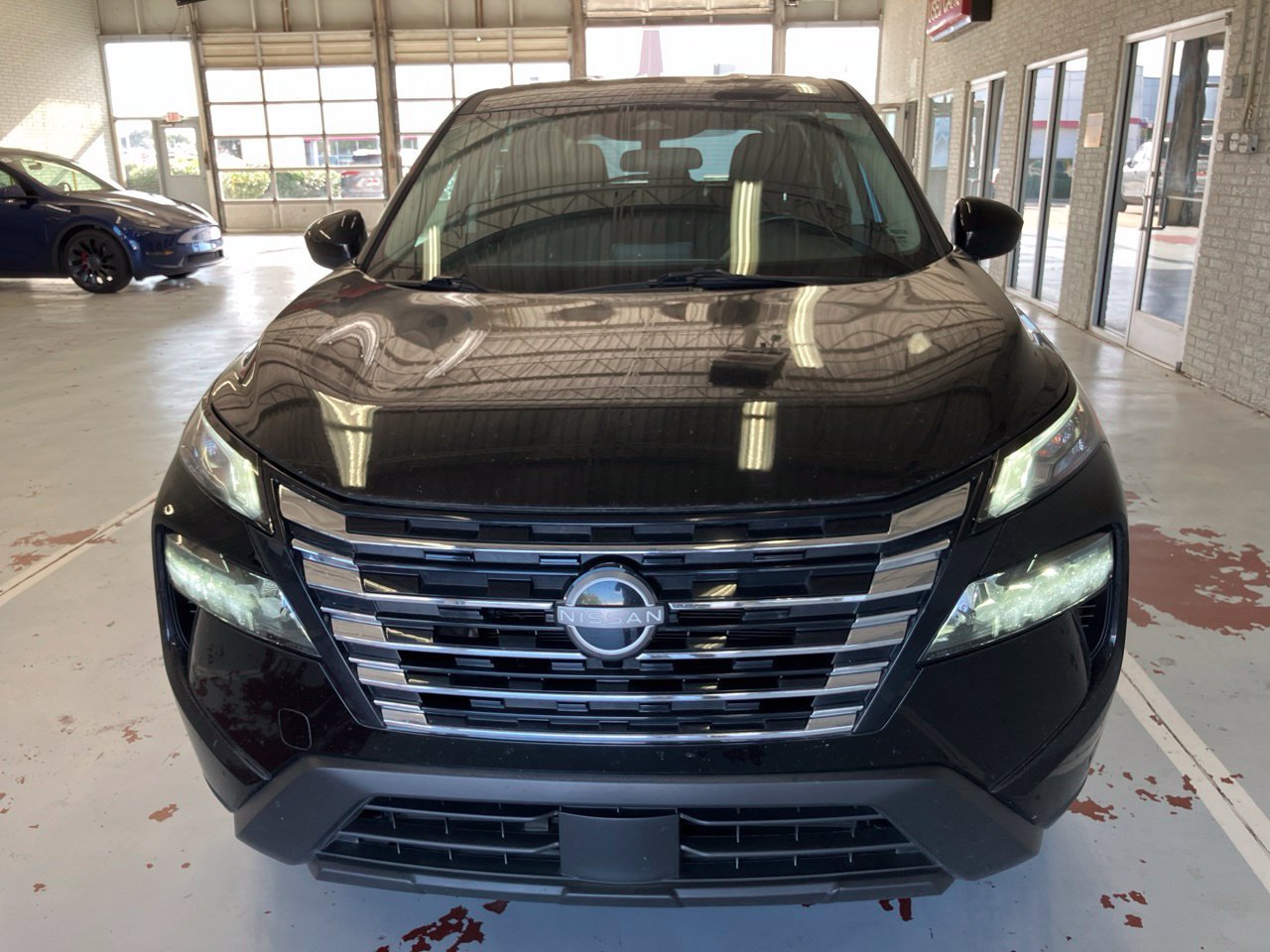 Used 2025 Nissan Rogue SV FWD image 7