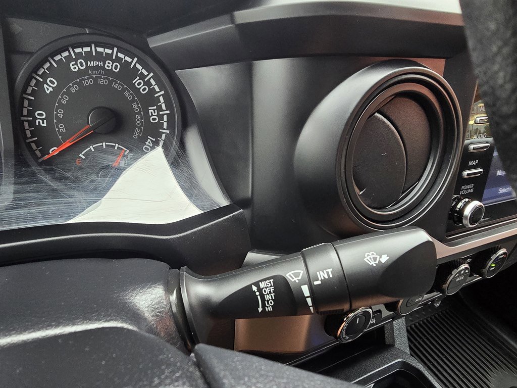 Used 2022 Toyota Tacoma SR w/ SX Package AWD/4WD image 20
