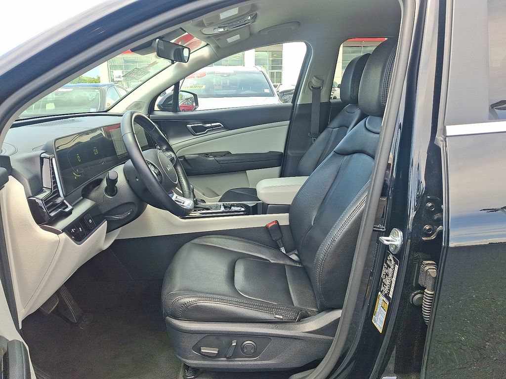 Used 2023 Kia Sportage EX FWD image 15