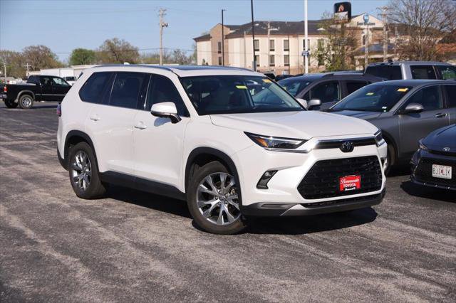 Certified 2024 Toyota Grand Highlander AWD Hybrid image 2