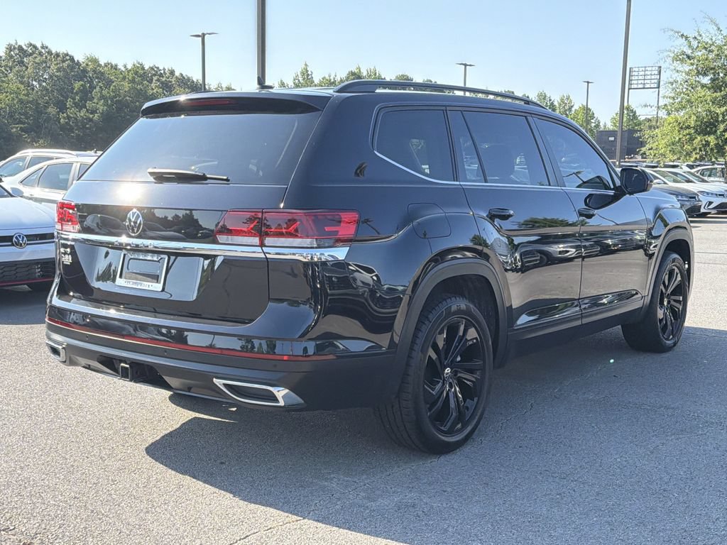 Used 2023 Volkswagen Atlas SE w/ Panoramic Sunroof Package FWD image 5