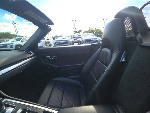 Used 2016 Porsche Boxster S RWD image 23
