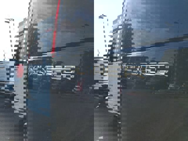 New 2025 GMC Savana 2500 w/ Driver Convenience Package image 9