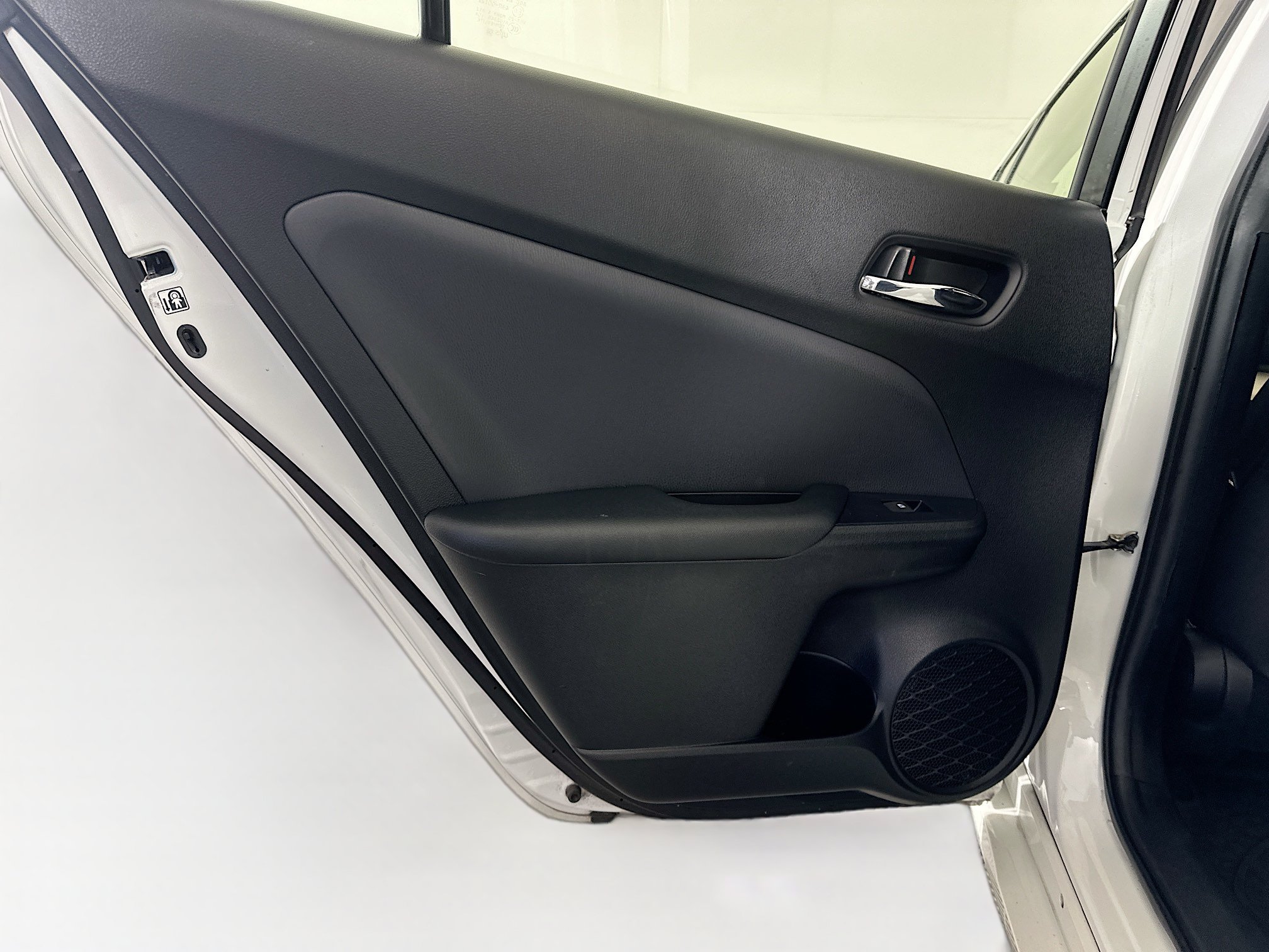 Used 2017 Toyota Prius Three Touring FWD image 26