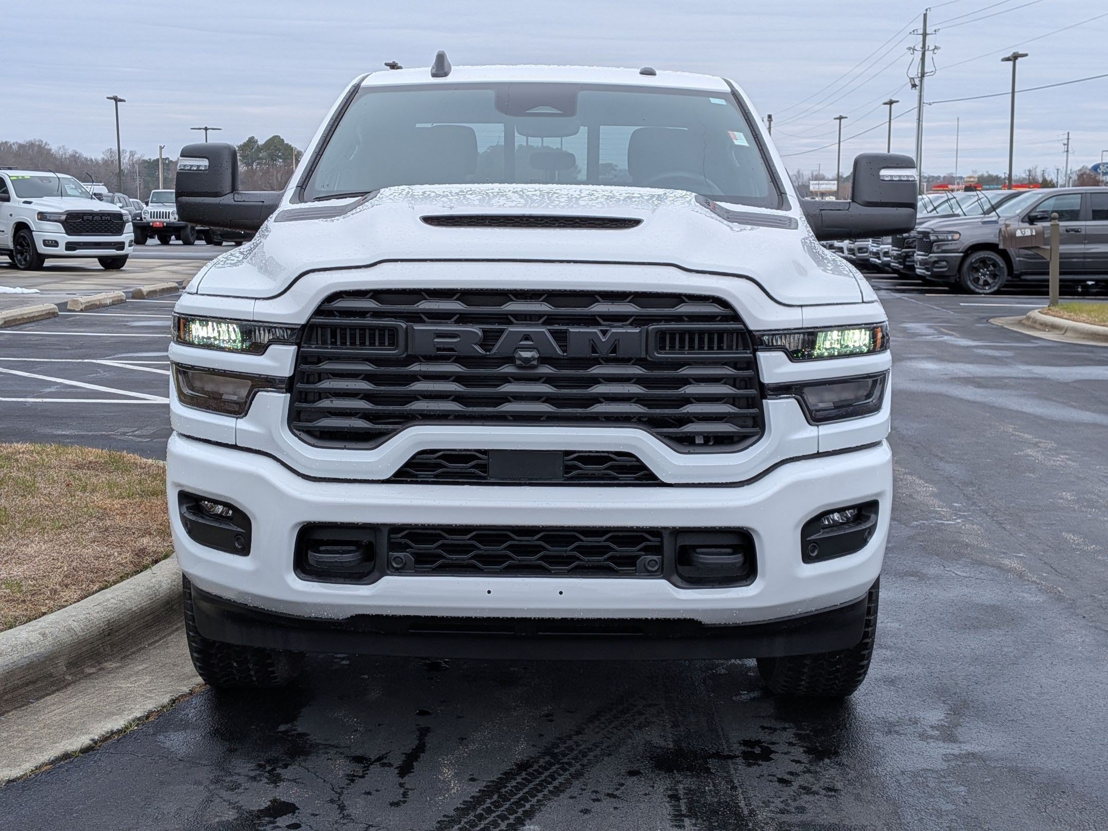 New 2026 RAM 2500 Tradesman AWD/4WD image 2
