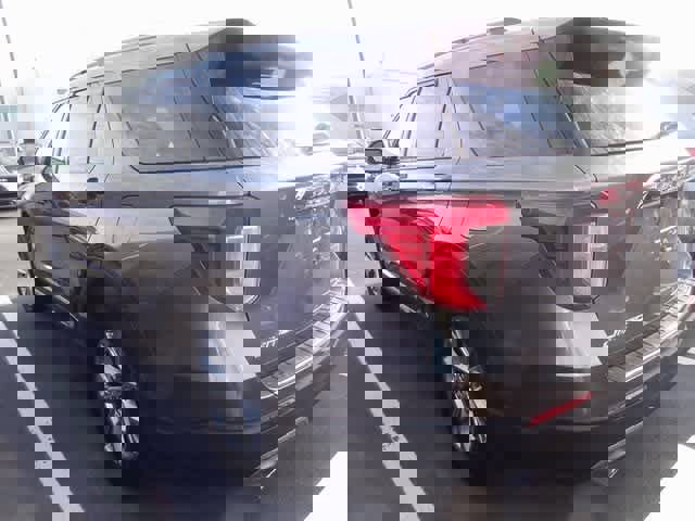 Used 2022 Ford Explorer Limited w/ Equipment Group 301A image 5