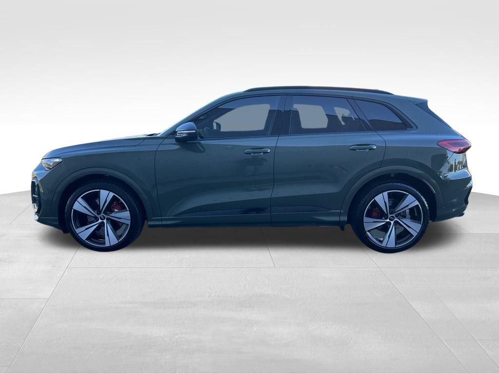 New 2025 Audi SQ5 Premium Plus image 2