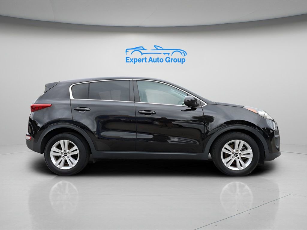 Used 2018 Kia Sportage LX image 3